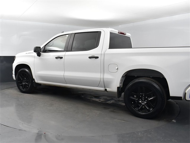 2023 Chevrolet Silverado 1500 Custom photo 3