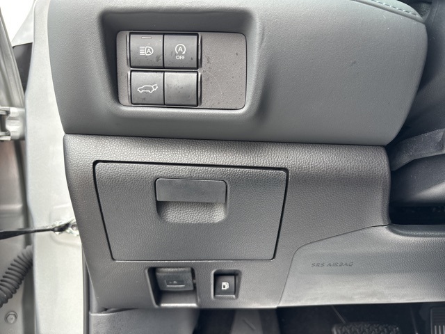 2024 Toyota Highlander LE photo 15