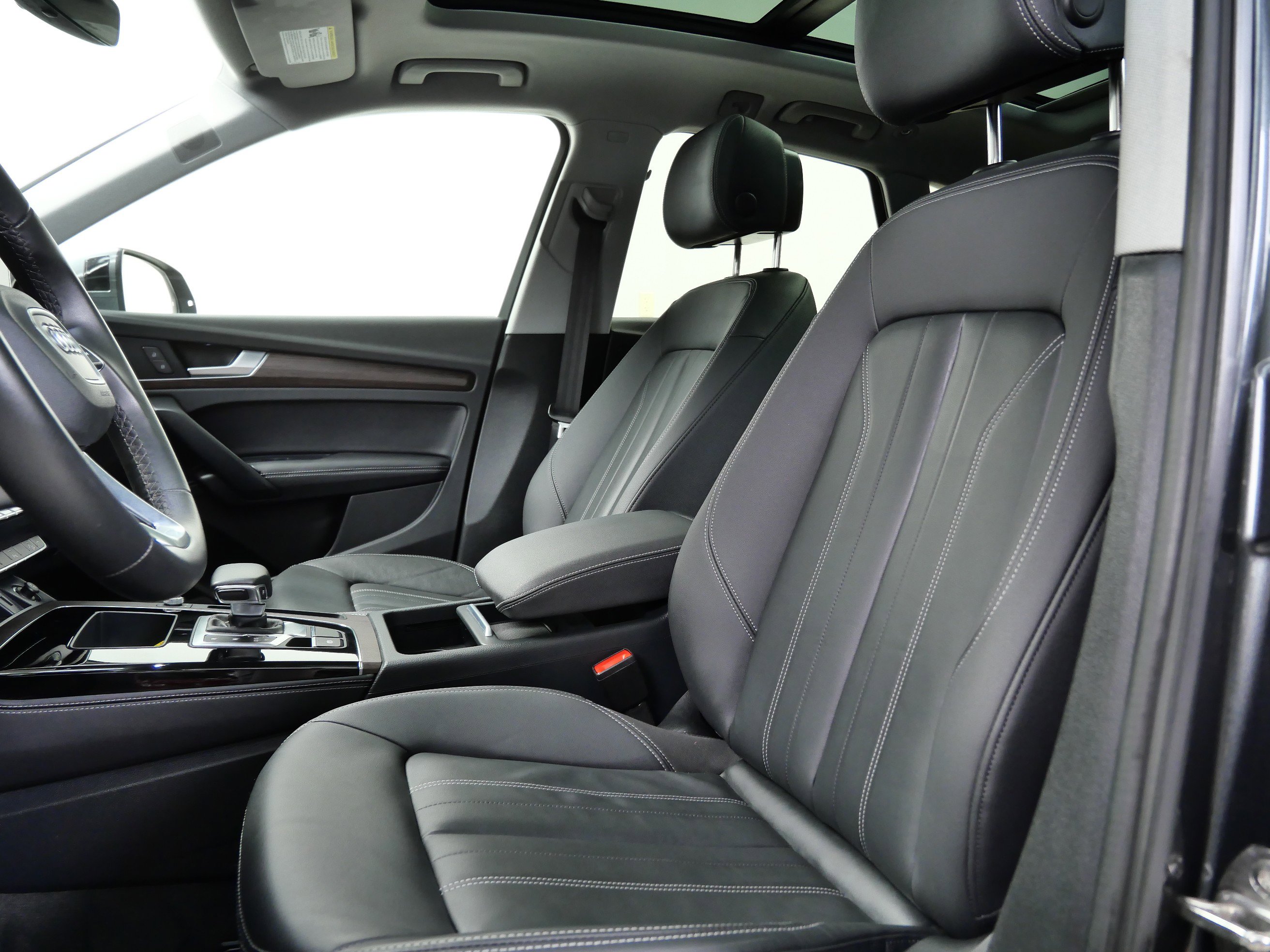 2022 Audi Q5 S line Premium Plus photo 14