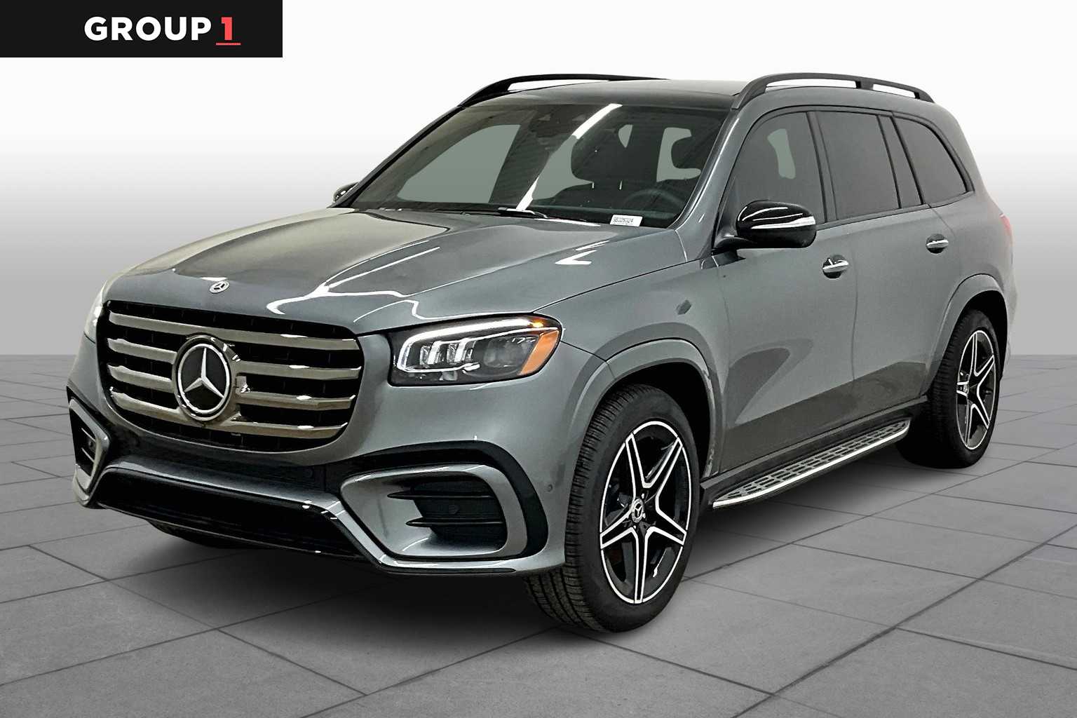 2025 Mercedes-Benz GLS Base's photo