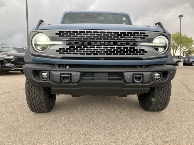 2025 Ford Bronco Badlands photo 3