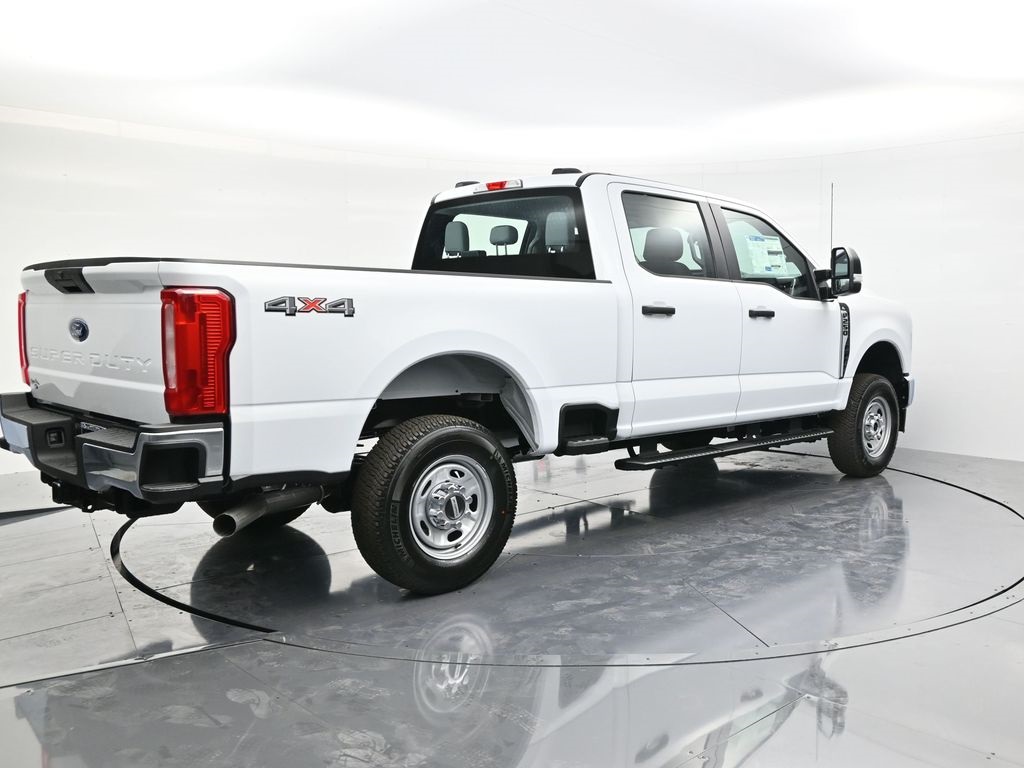 2026 Ford F-250 XL photo 4