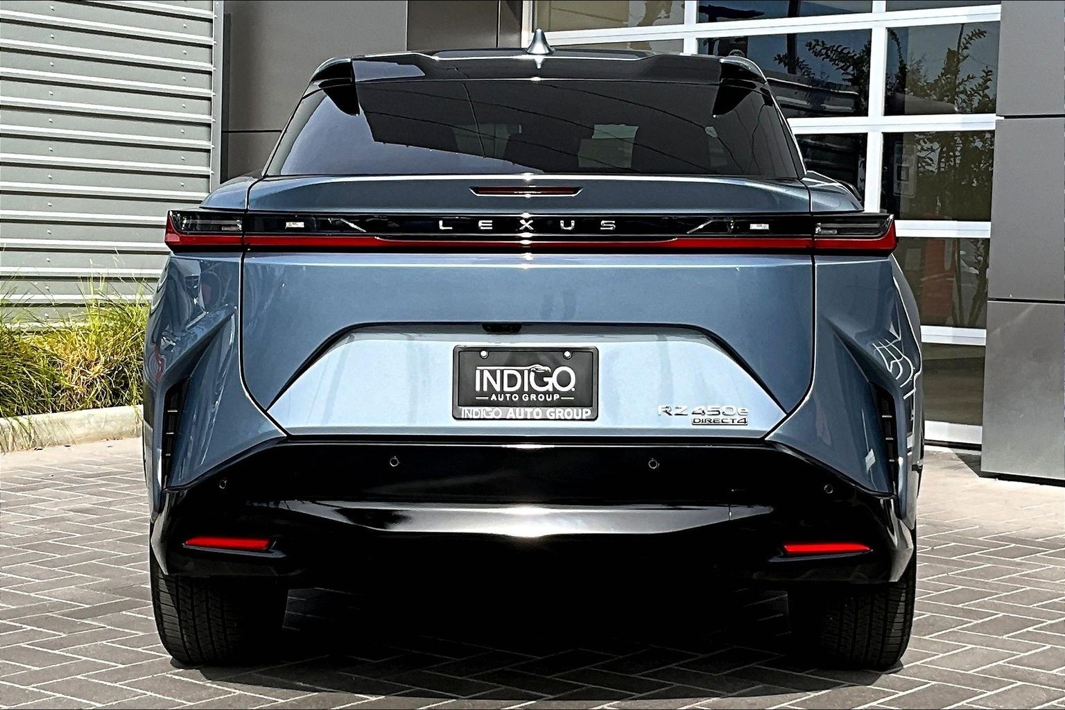 2023 Lexus RZ 450e Premium photo 4