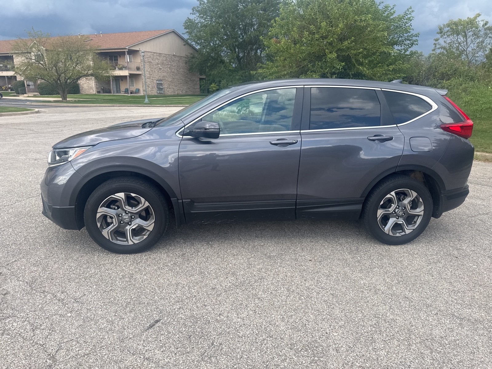 2019 Honda CR-V EX photo 4