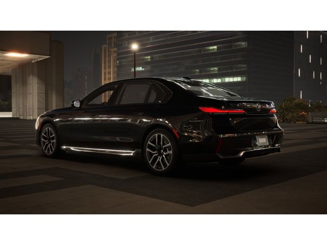 2025 Bmw 740i xDrive photo 2