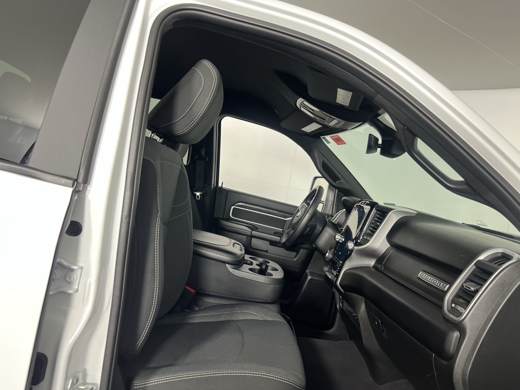 2024 Ram 2500 Big Horn photo 25