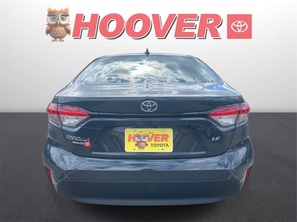 2026 Toyota Corolla LE photo 3
