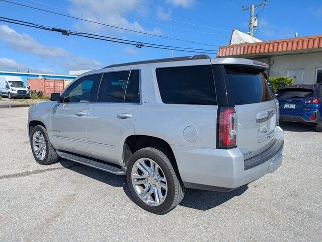 2020 Gmc Yukon SLT photo 3