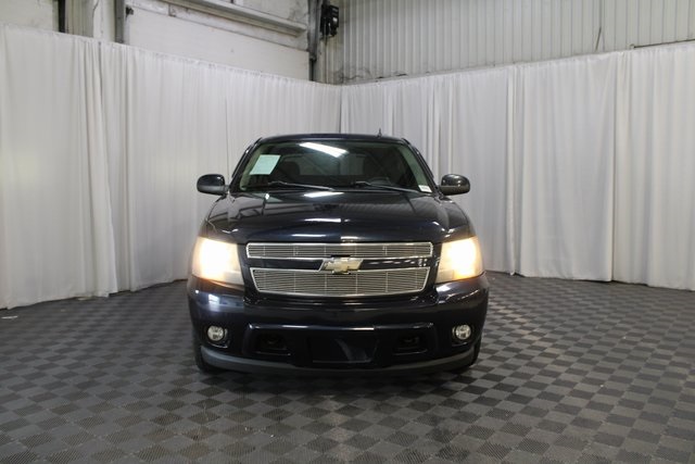 2008 Chevrolet Avalanche LT photo 32