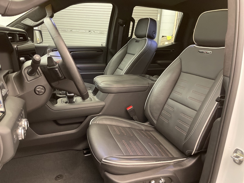 2023 Gmc Sierra 1500 AT4X photo 18