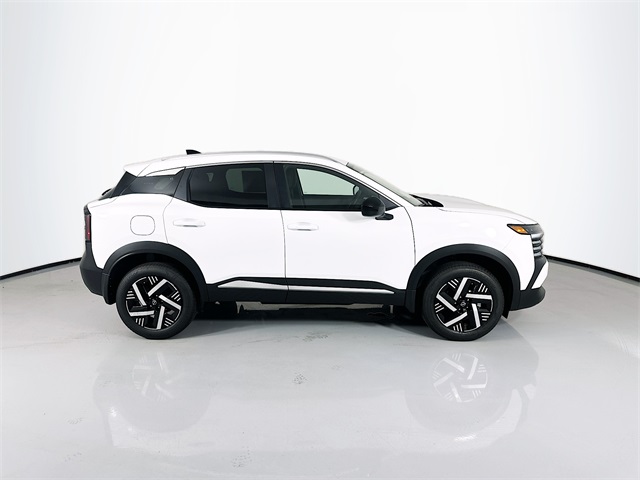 2026 Nissan Kicks SV photo 8