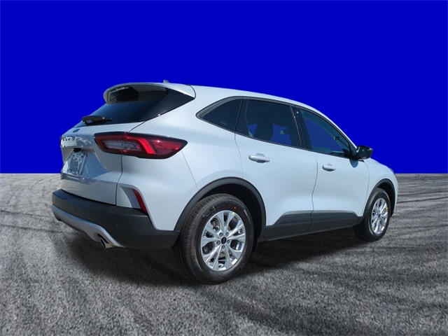 2026 Ford Escape Active photo 2