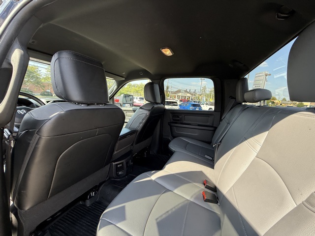 2024 Ram 2500 Tradesman photo 25