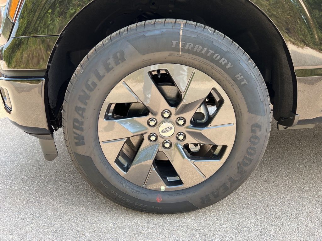 2025 Ford F-150 STX photo 42