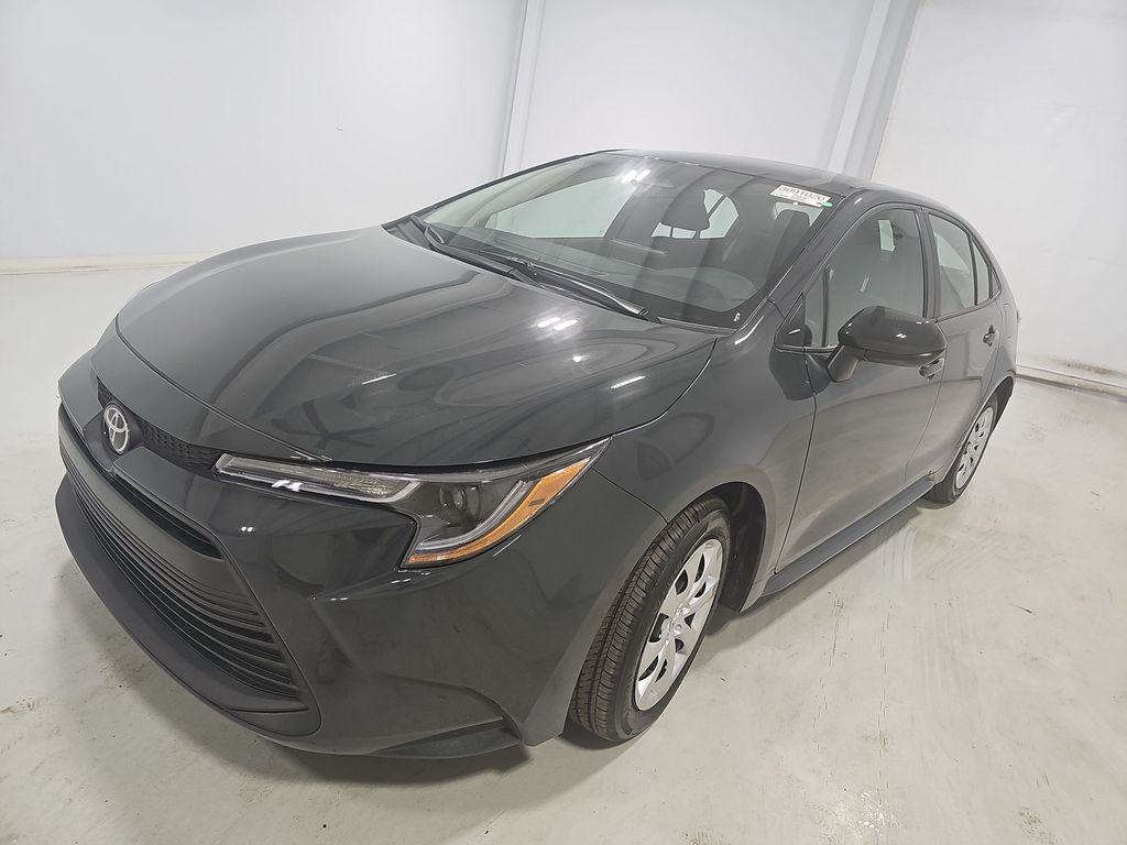 Used 2025 Toyota Corolla LE with VIN 5YFB4MDE9SP296073 for sale in Kansas City