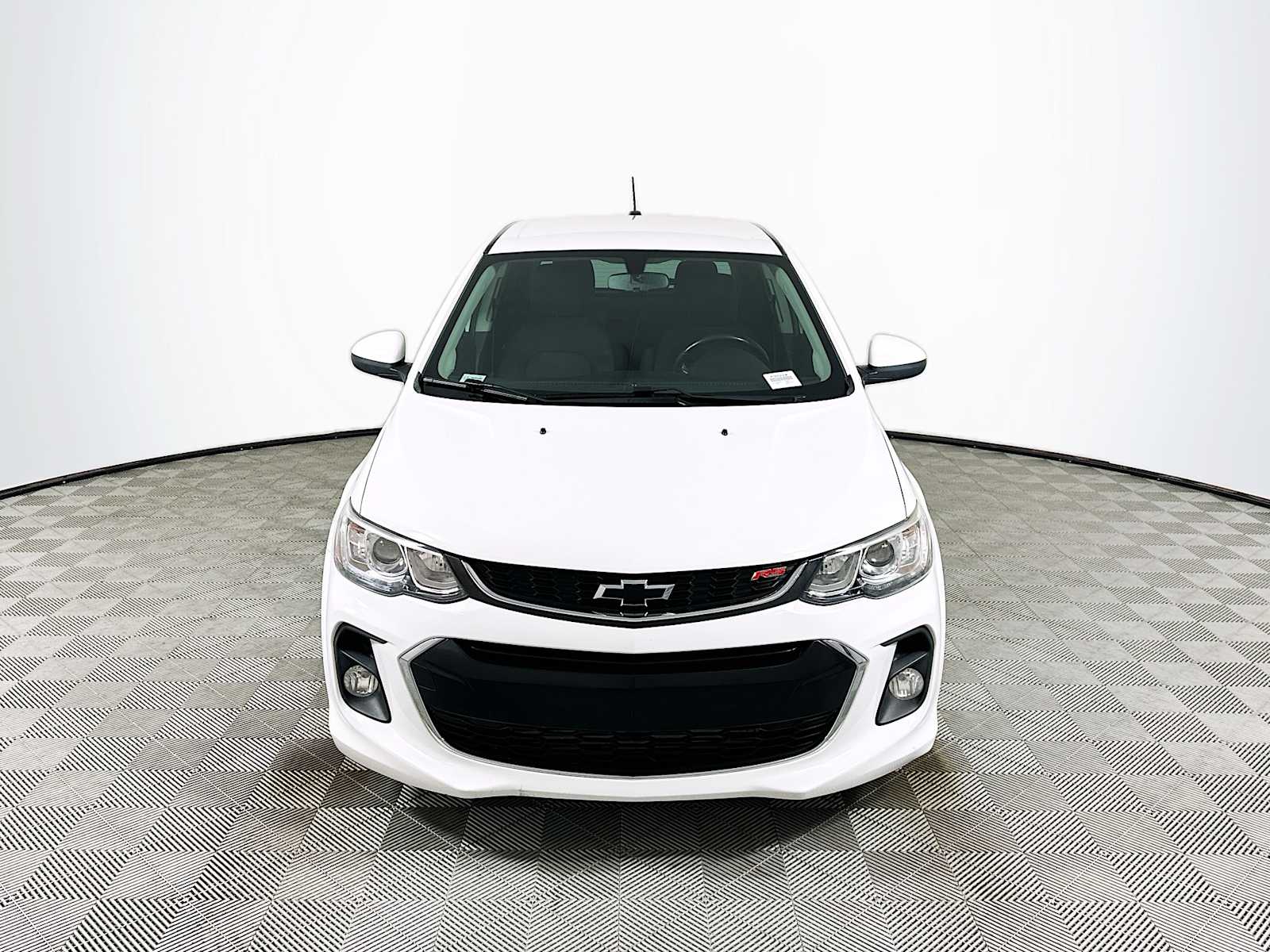 Used 2019 Chevrolet Sonic LT with VIN 1G1JD6SB1K4123630 for sale in Gilbert, AZ