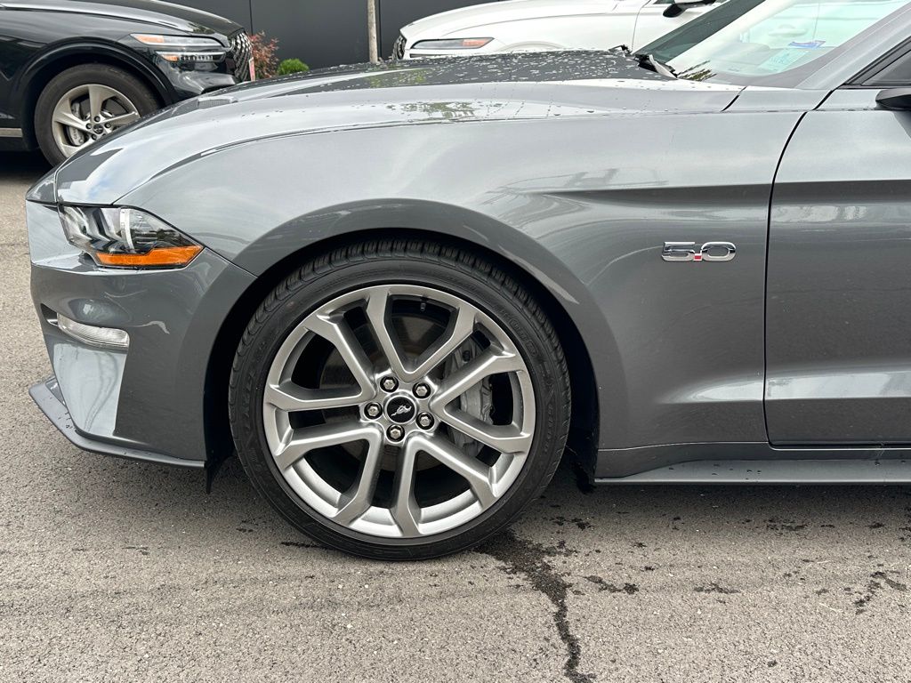 2022 Ford Mustang GT Premium photo 10