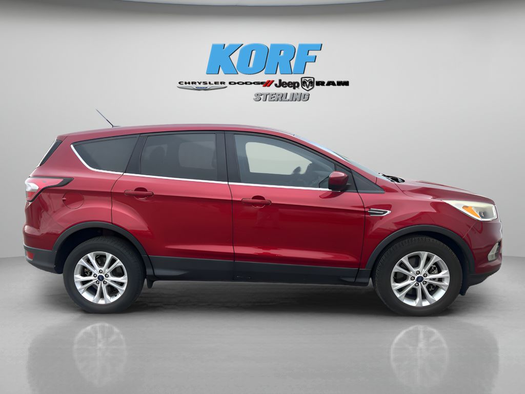 2017 Ford Escape SE photo 4