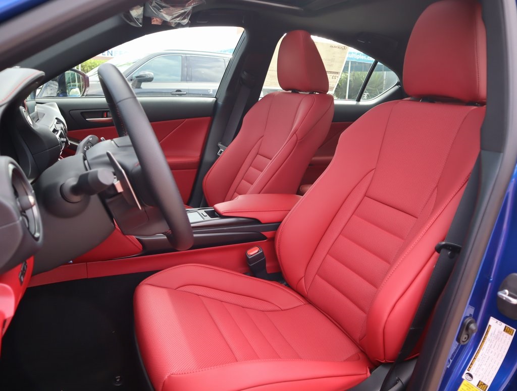 2025 Lexus IS 350 F SPORT photo 25