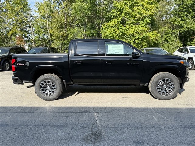 2026 Chevrolet Colorado Z71 photo 3