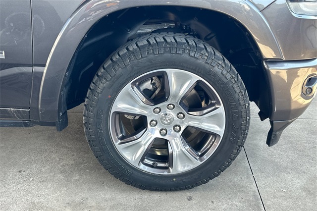 2022 Ram 1500 Laramie photo 10