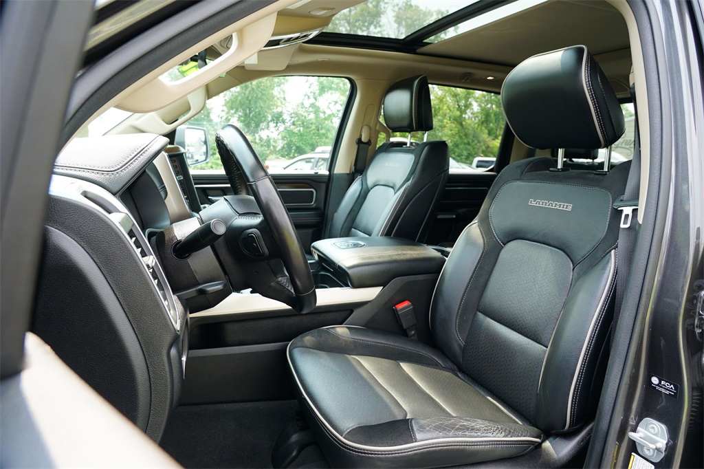 2021 Ram 1500 Laramie photo 12