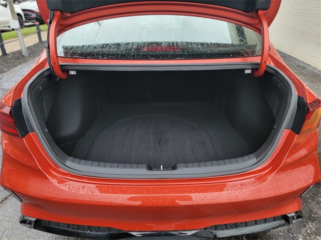 2023 Kia Forte GT-Line photo 16