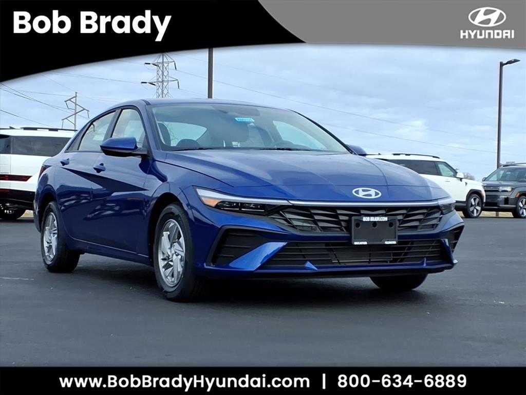 2026 Hyundai Elantra SE's photo