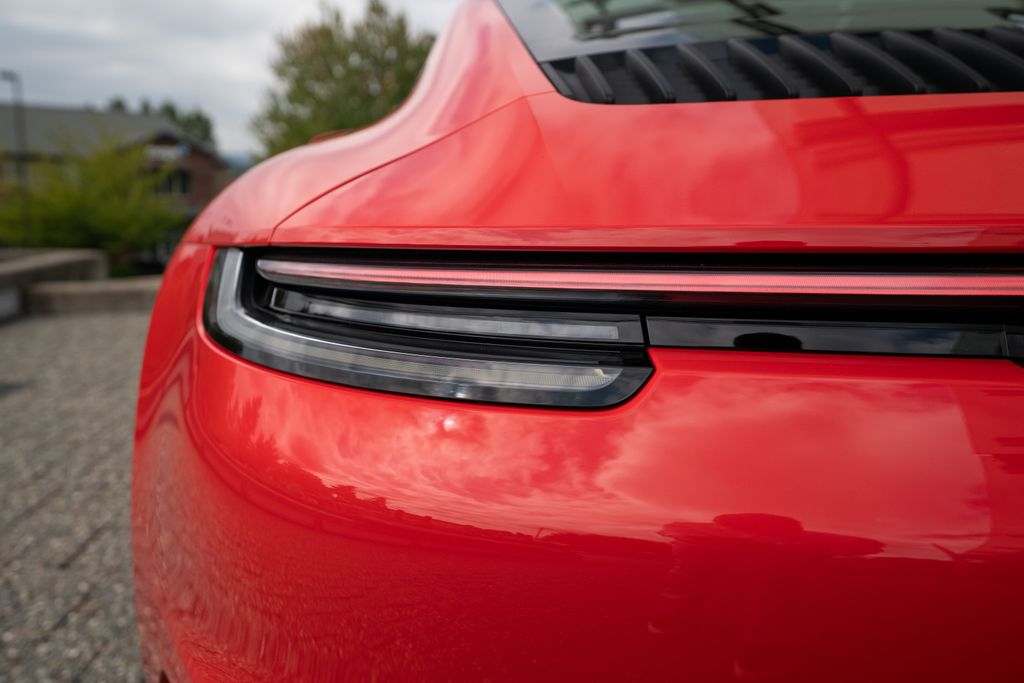 2023 Porsche 911 4 GTS photo 17