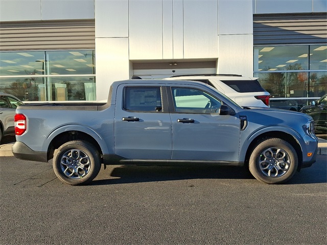 2025 Ford Maverick XLT's photo