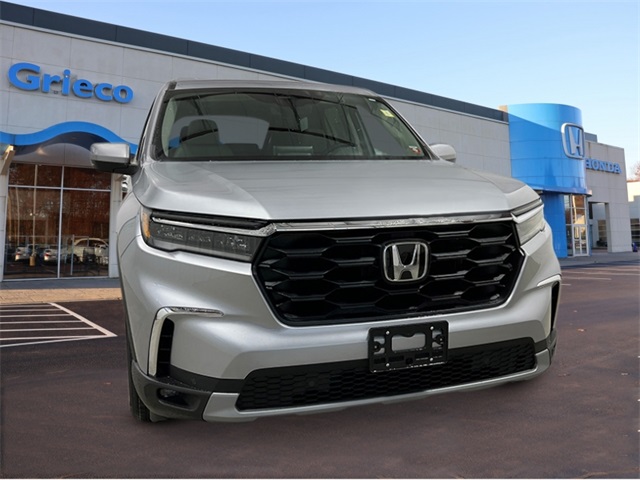 2025 Honda Pilot EX-L photo 8