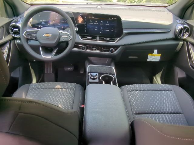 2026 Chevrolet Equinox LT photo 4