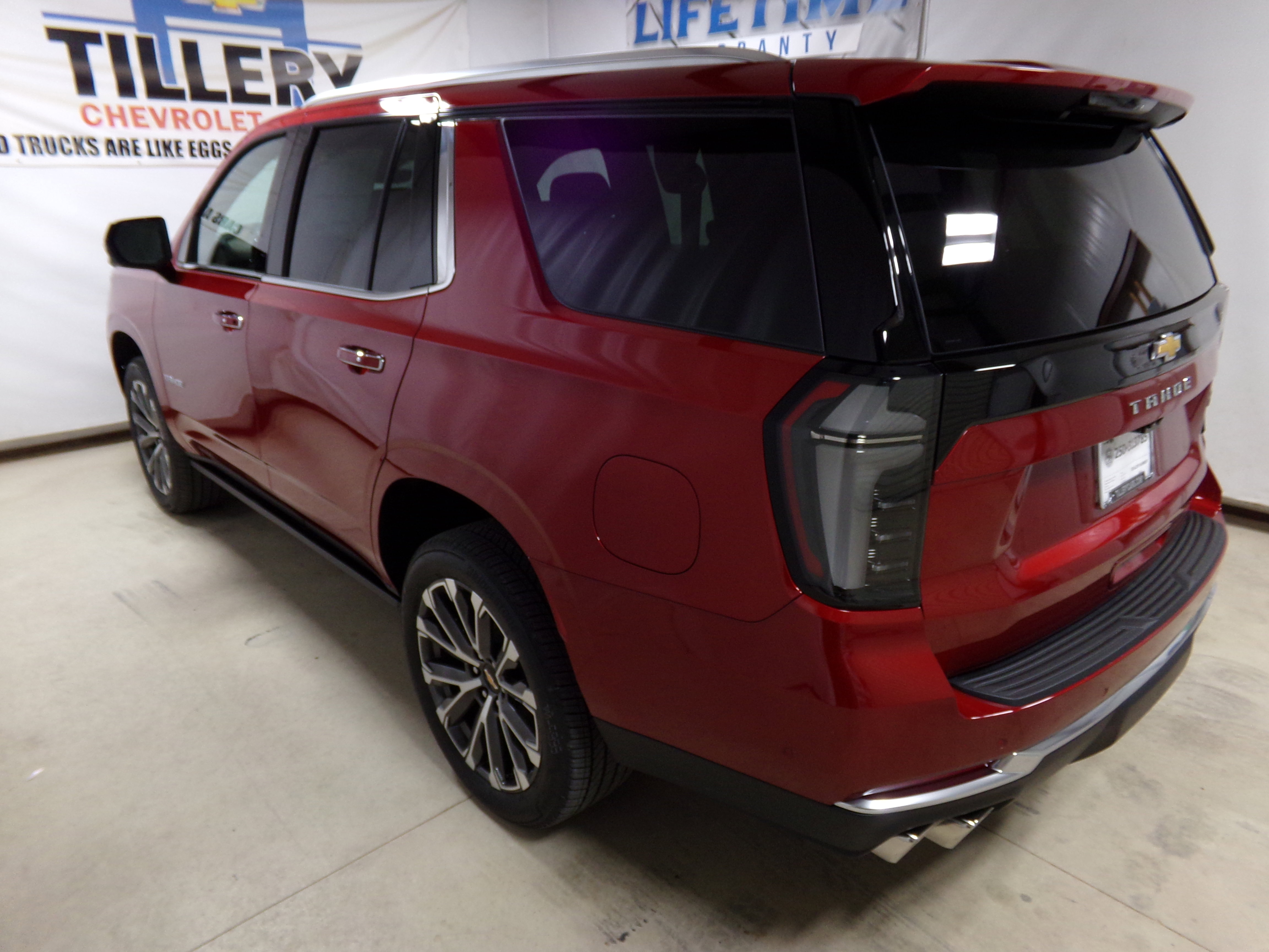 2026 Chevrolet Tahoe High Country photo 3