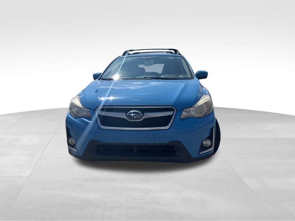 2016 Subaru Crosstrek 2.0i Premium photo 2