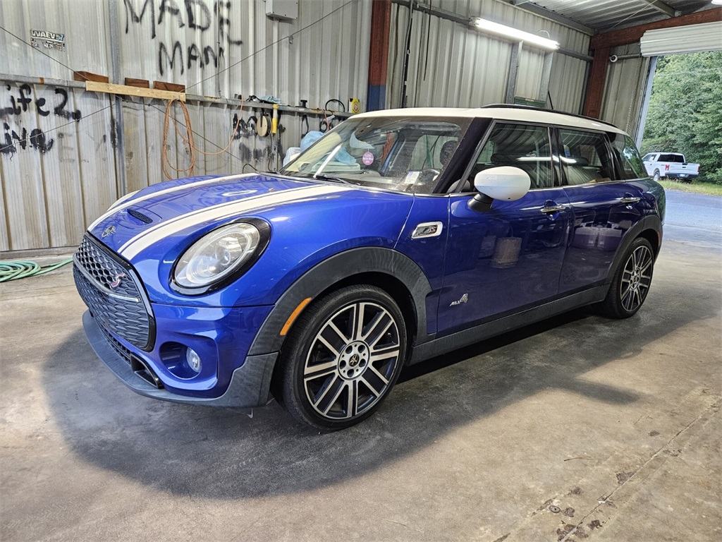 2020 Mini Clubman Base S ALL4 photo 5