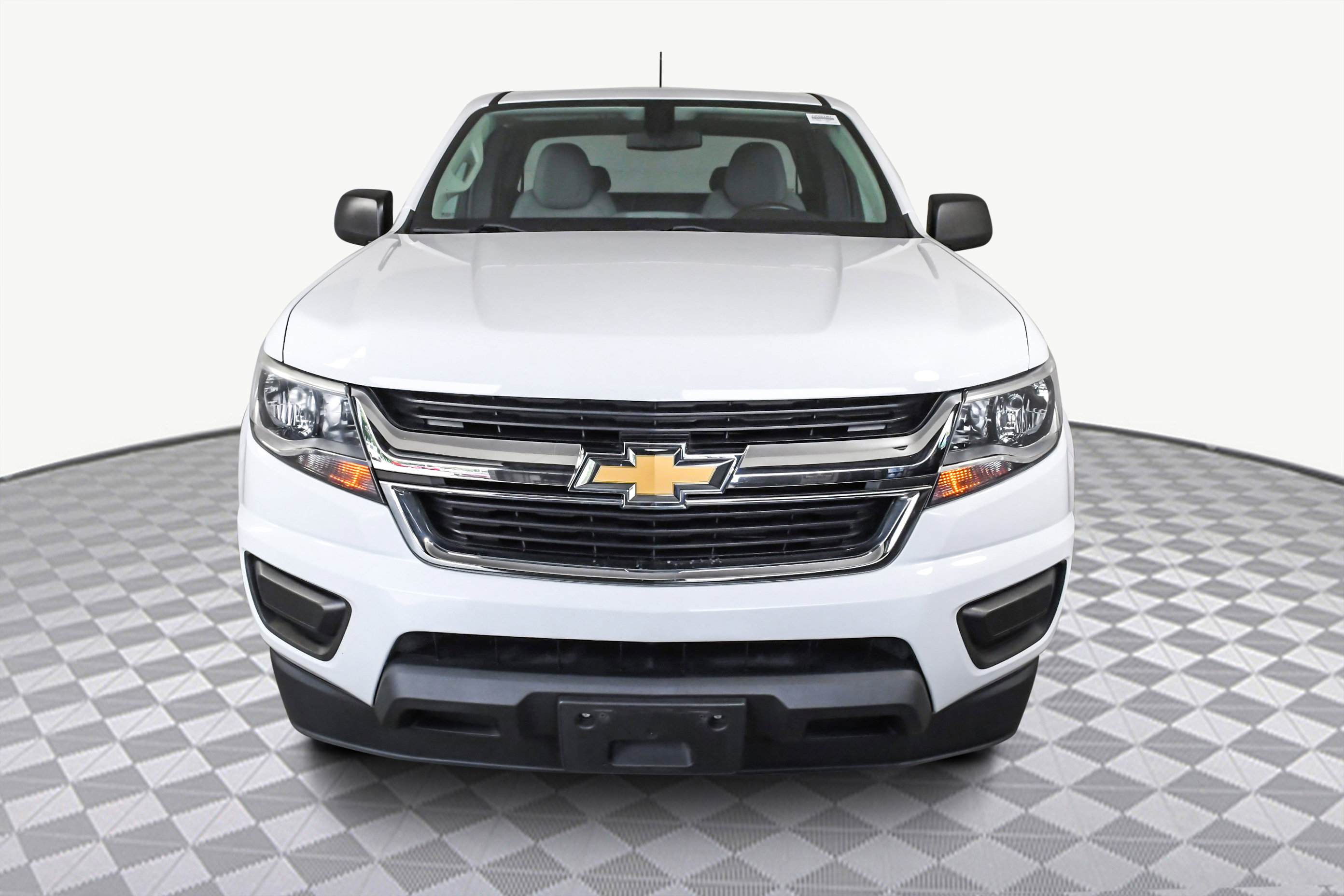 2020 Chevrolet Colorado Work Truck photo 2