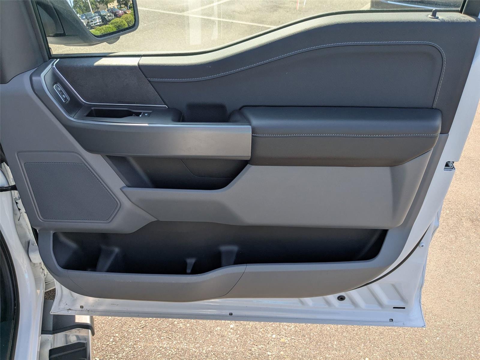 2024 Ford F-150 XLT photo 31