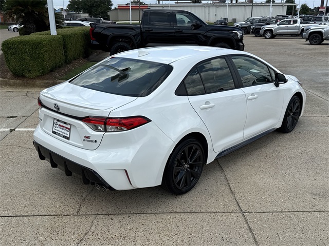 2024 Toyota Corolla Hybrid SE photo 3