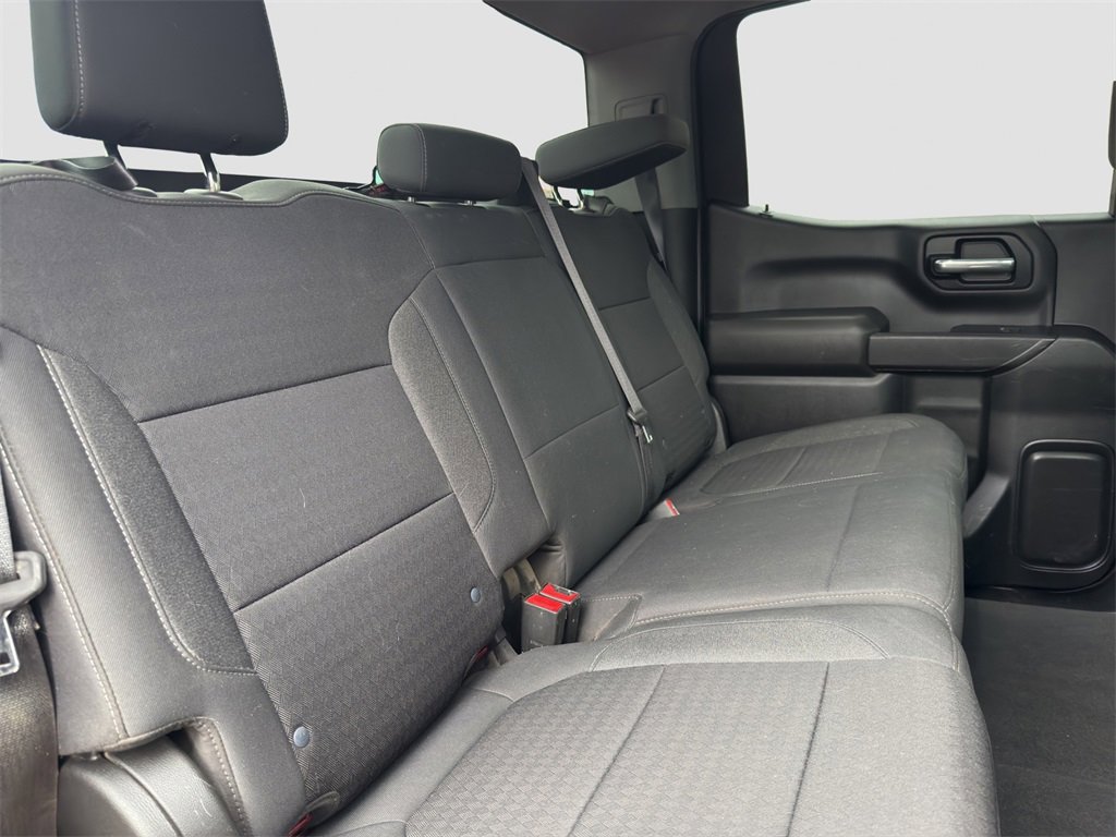 2022 Chevrolet Silverado 1500 Custom photo 16