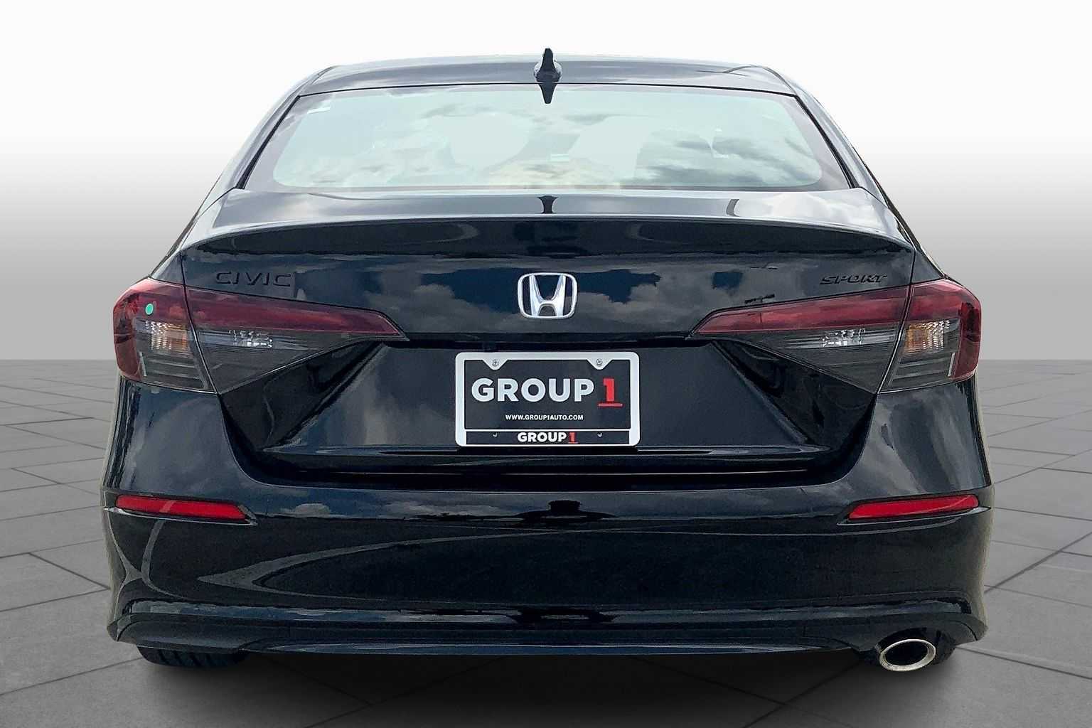 2026 Honda Civic Sport photo 4