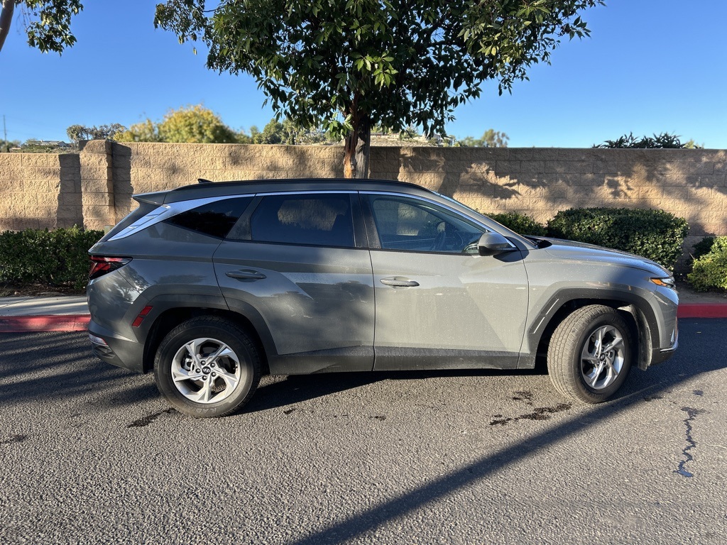 Used 2024 Gray Hyundai SEL image 8