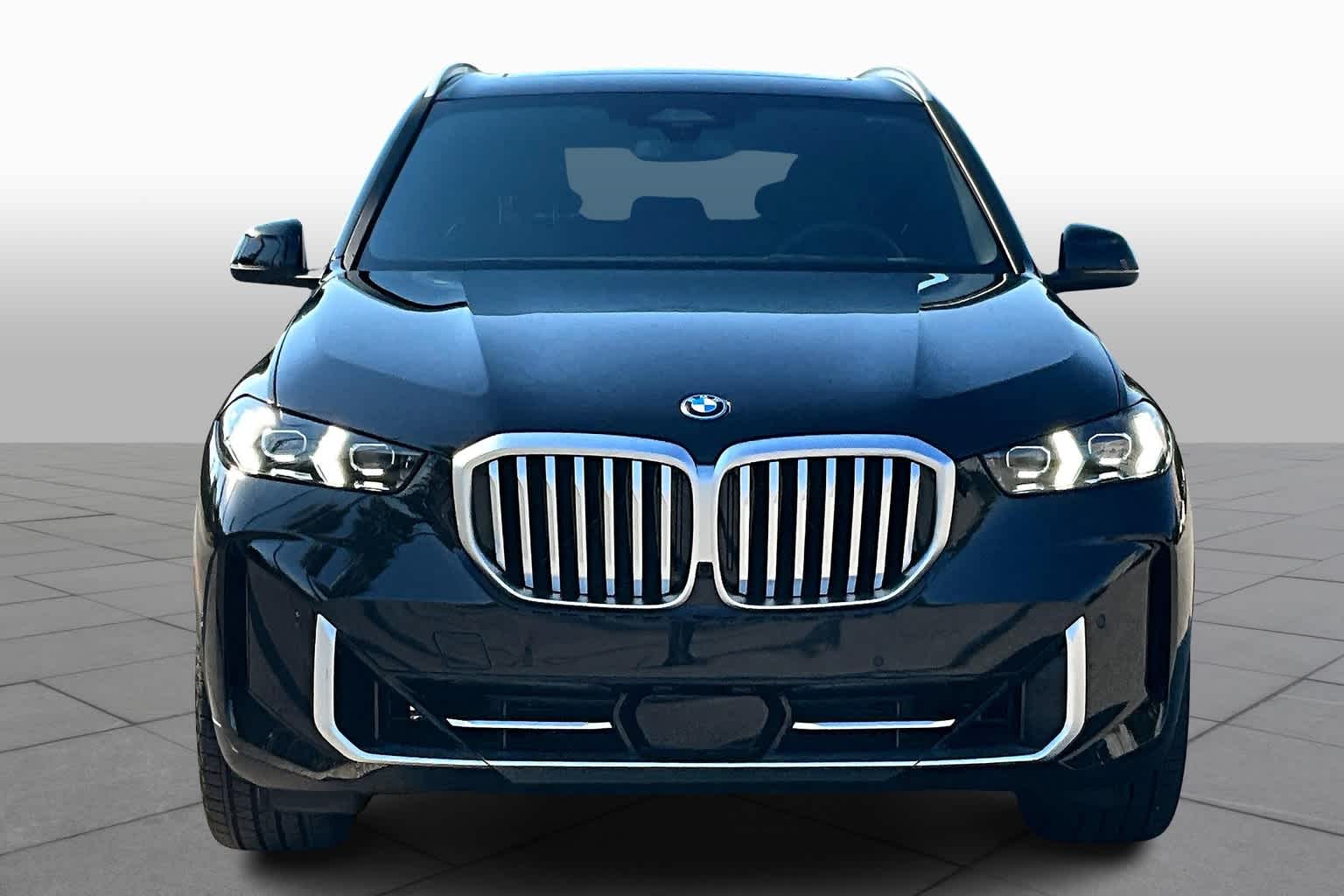 2025 Bmw X5 xDrive50e photo 2