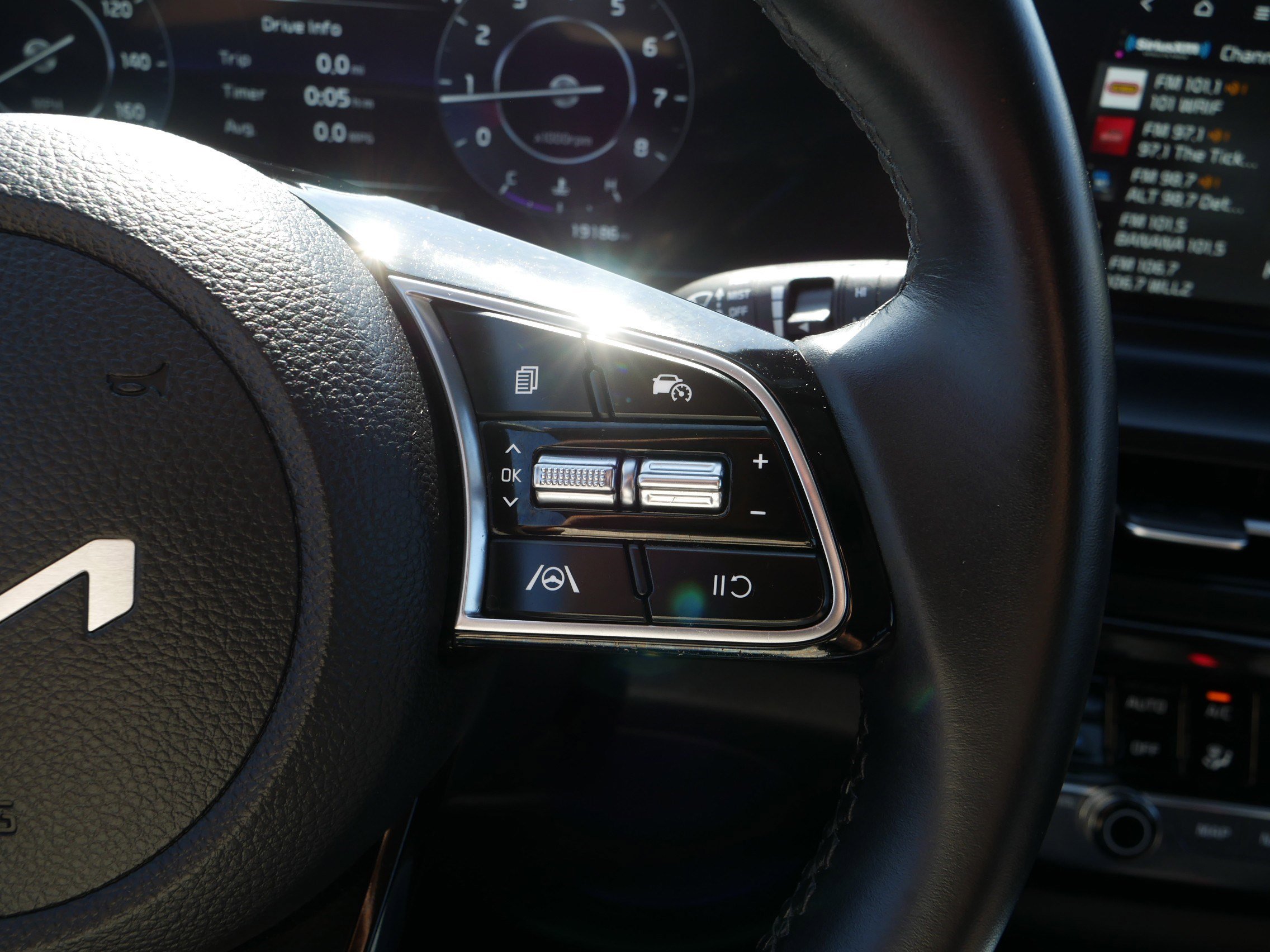 2024 Kia Seltos S X-Line photo 26