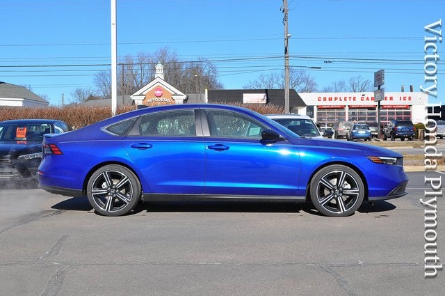 2025 Honda Accord Hybrid Sport photo 2