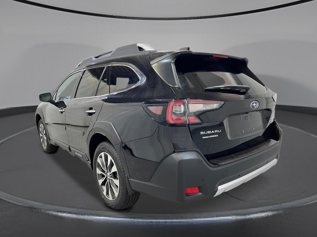 2025 Subaru Outback Touring XT photo 2