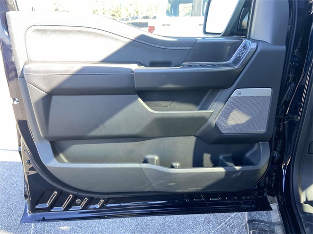 2025 Ford F-150 Lariat photo 14