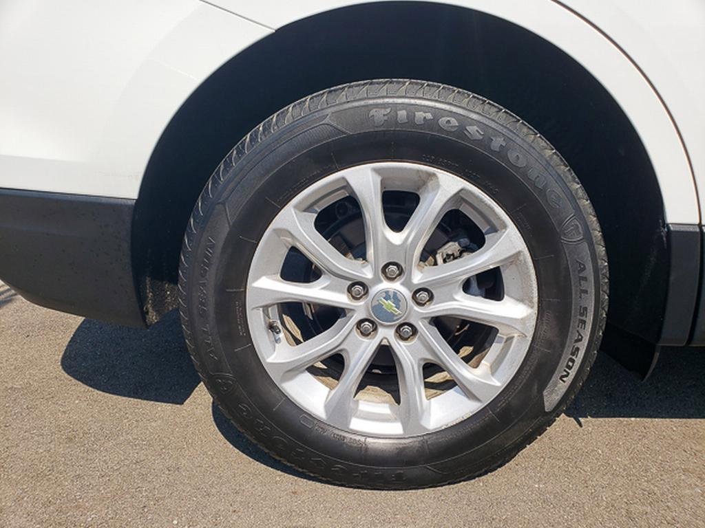 2018 Chevrolet Equinox LT photo 30