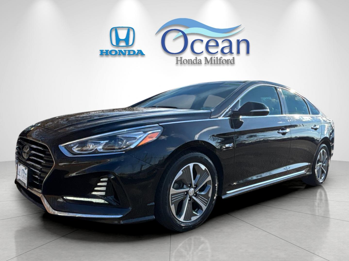 2019 Hyundai Sonata Hybrid Limited's photo