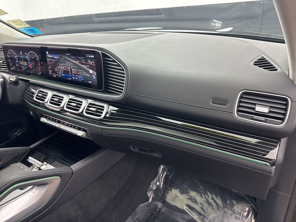 2025 Mercedes Benz GLS 450 4MATIC photo 29