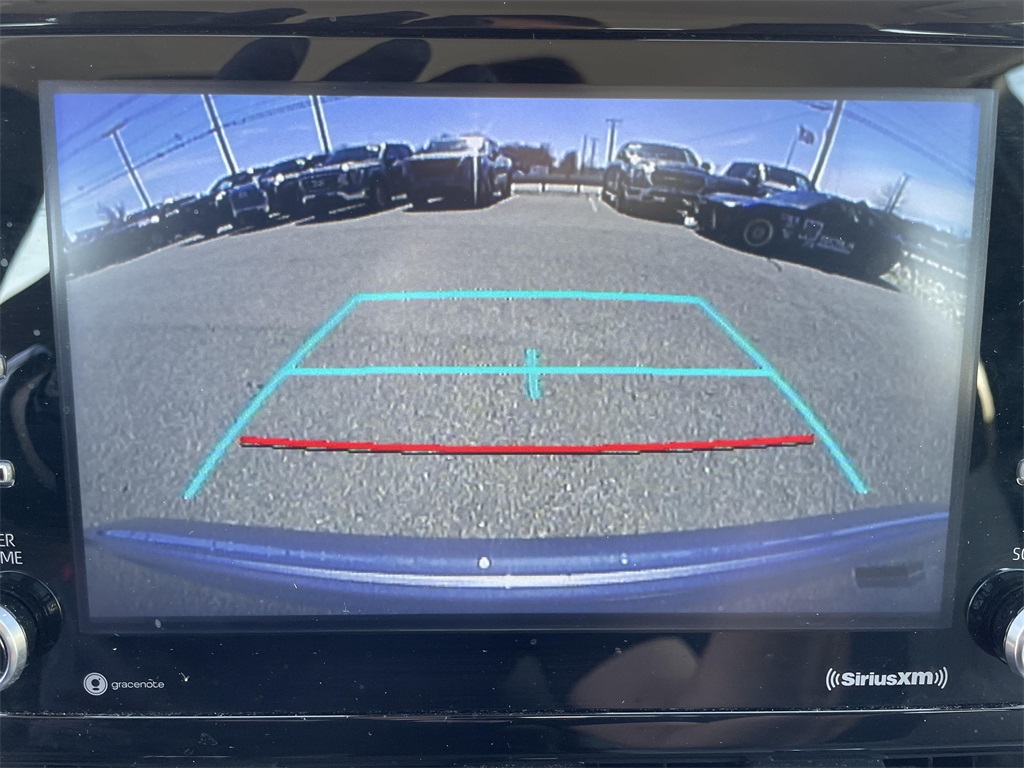 2021 Toyota Corolla LE photo 28